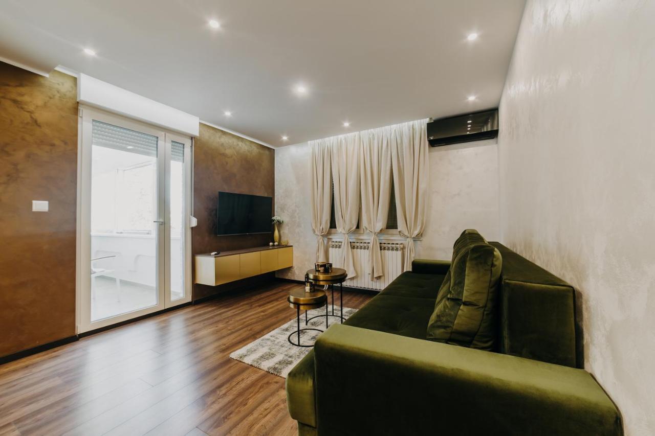 Apartman Stari Toranj Вуковар Екстер'єр фото